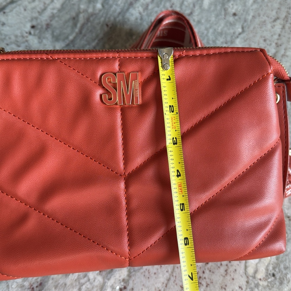 Steve Madden Crossbody - Picture 7 of 16